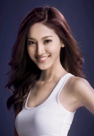 17̖   ꐄP    Grace Chan